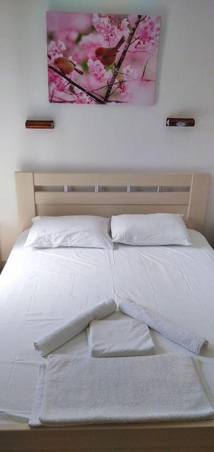 Oasis Hotel Parga Buitenkant foto