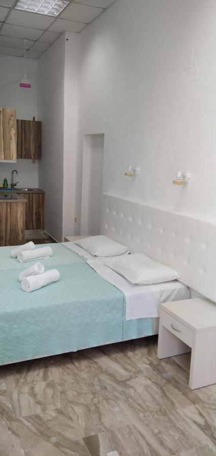 Oasis Hotel Parga Buitenkant foto