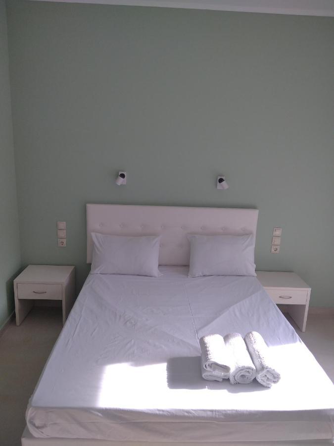 Oasis Hotel Parga Buitenkant foto