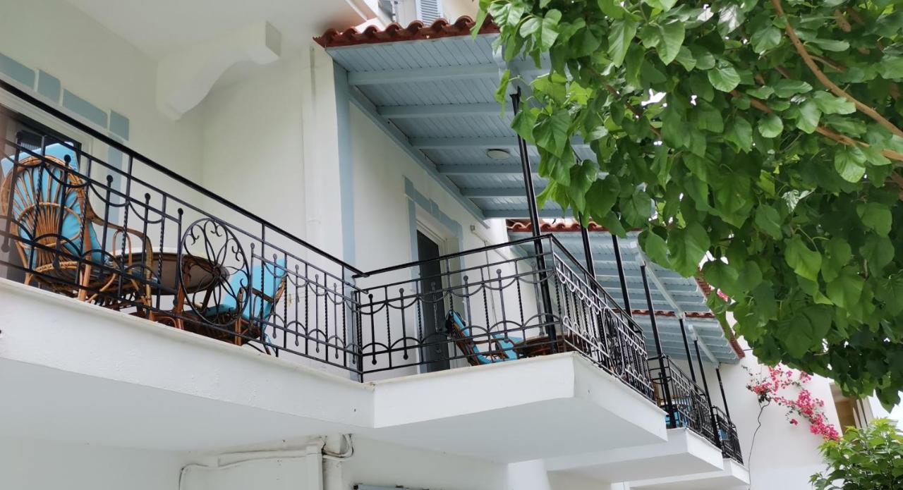 Oasis Hotel Parga Buitenkant foto