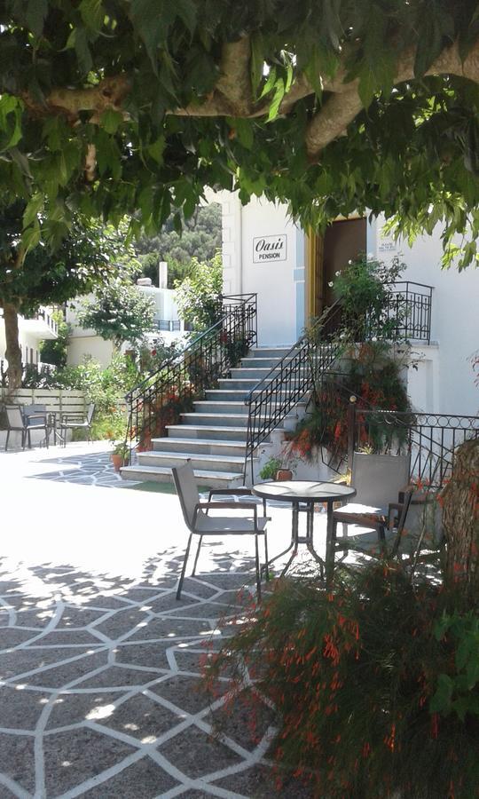 Oasis Hotel Parga Buitenkant foto